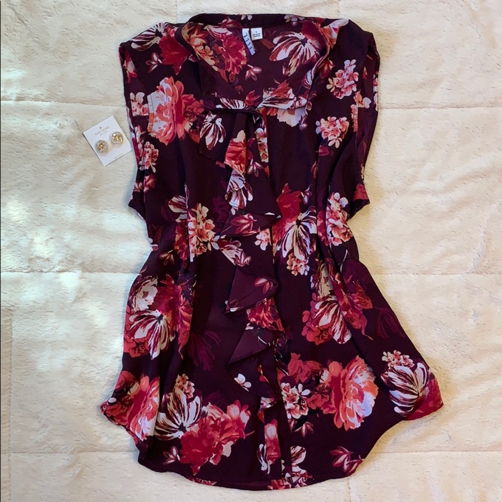 🌸Elle Ruffled Sleeveless Floral Blouse - L - EUC